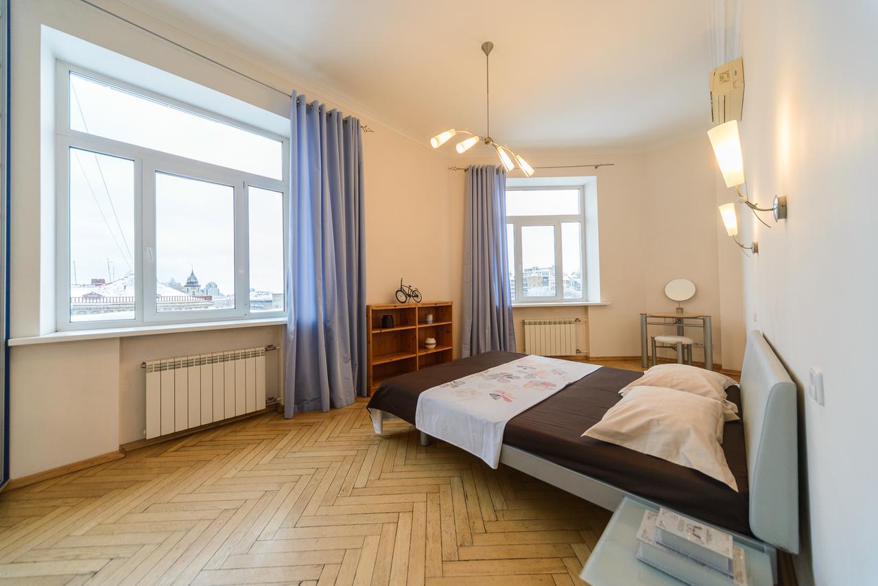 Apartments On Khreschatyk 27 كييف المظهر الخارجي الصورة